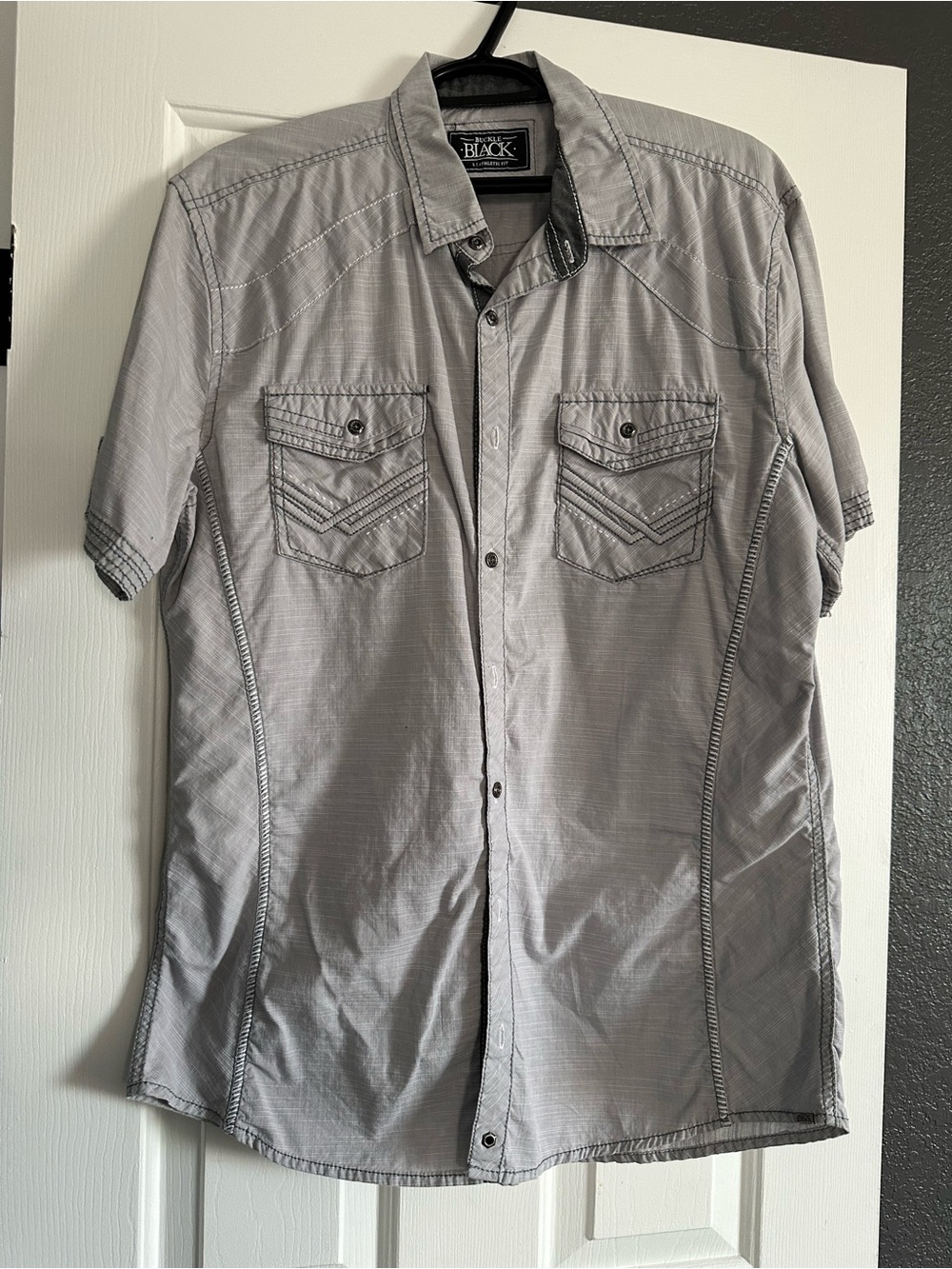 Buckle Men's Gray Short Sleeve Button-Down Shirt